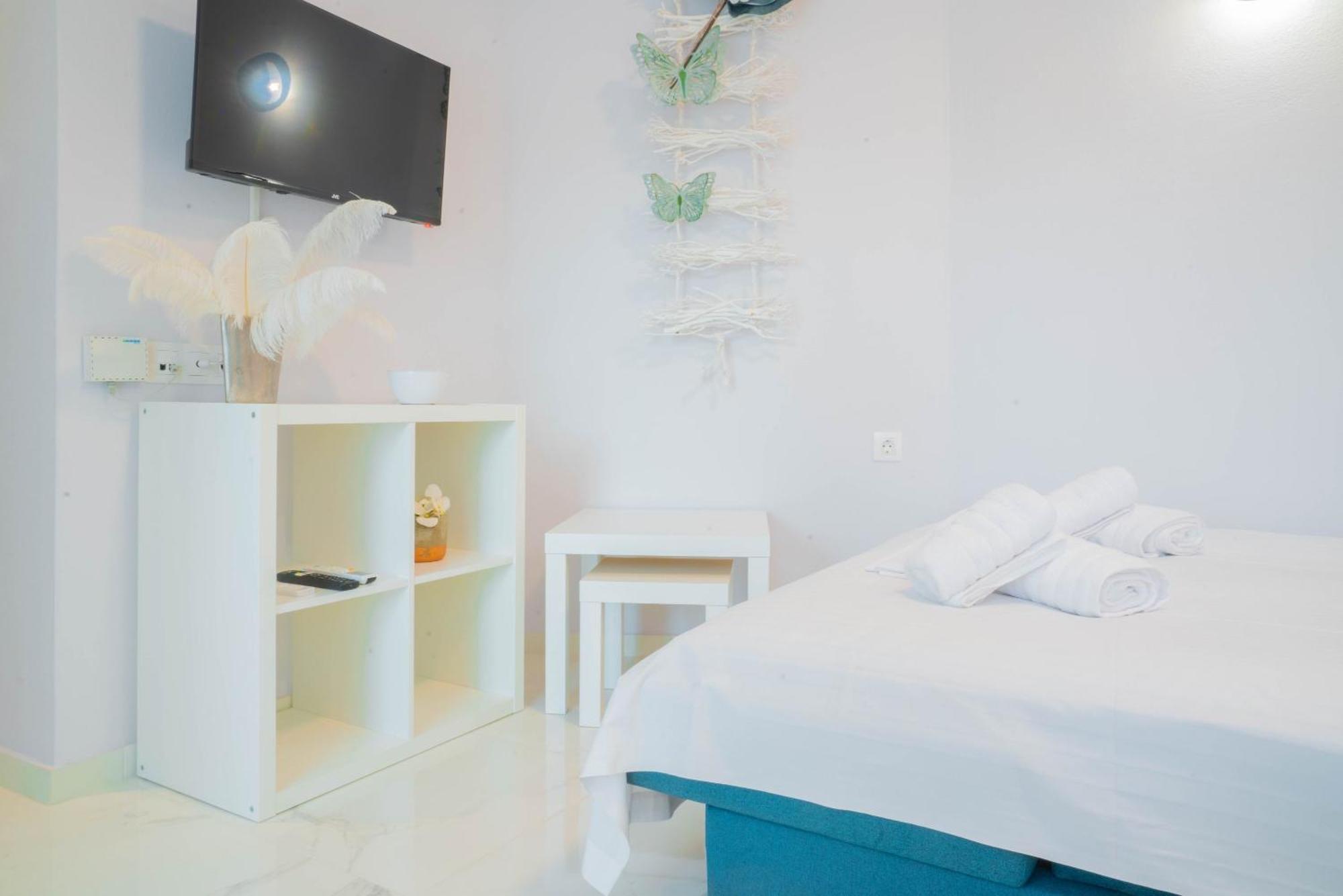Nufaro Apartments - Rethymno City Center Buitenkant foto