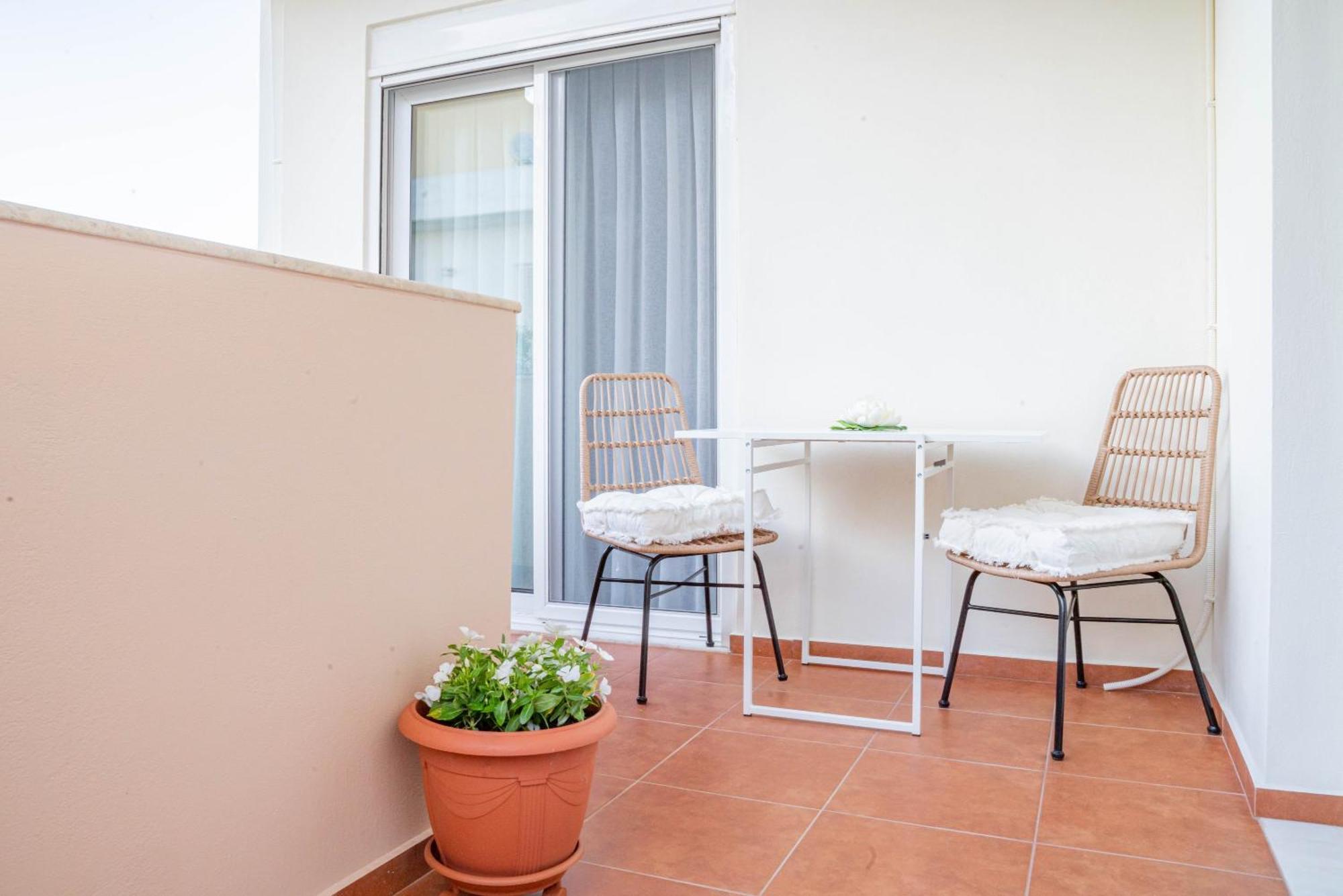 Nufaro Apartments - Rethymno City Center Buitenkant foto