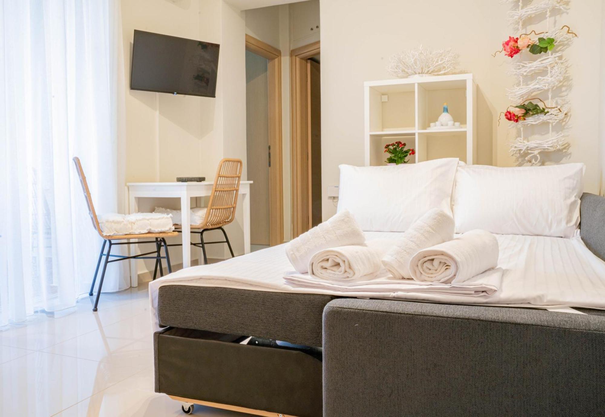 Nufaro Apartments - Rethymno City Center Buitenkant foto