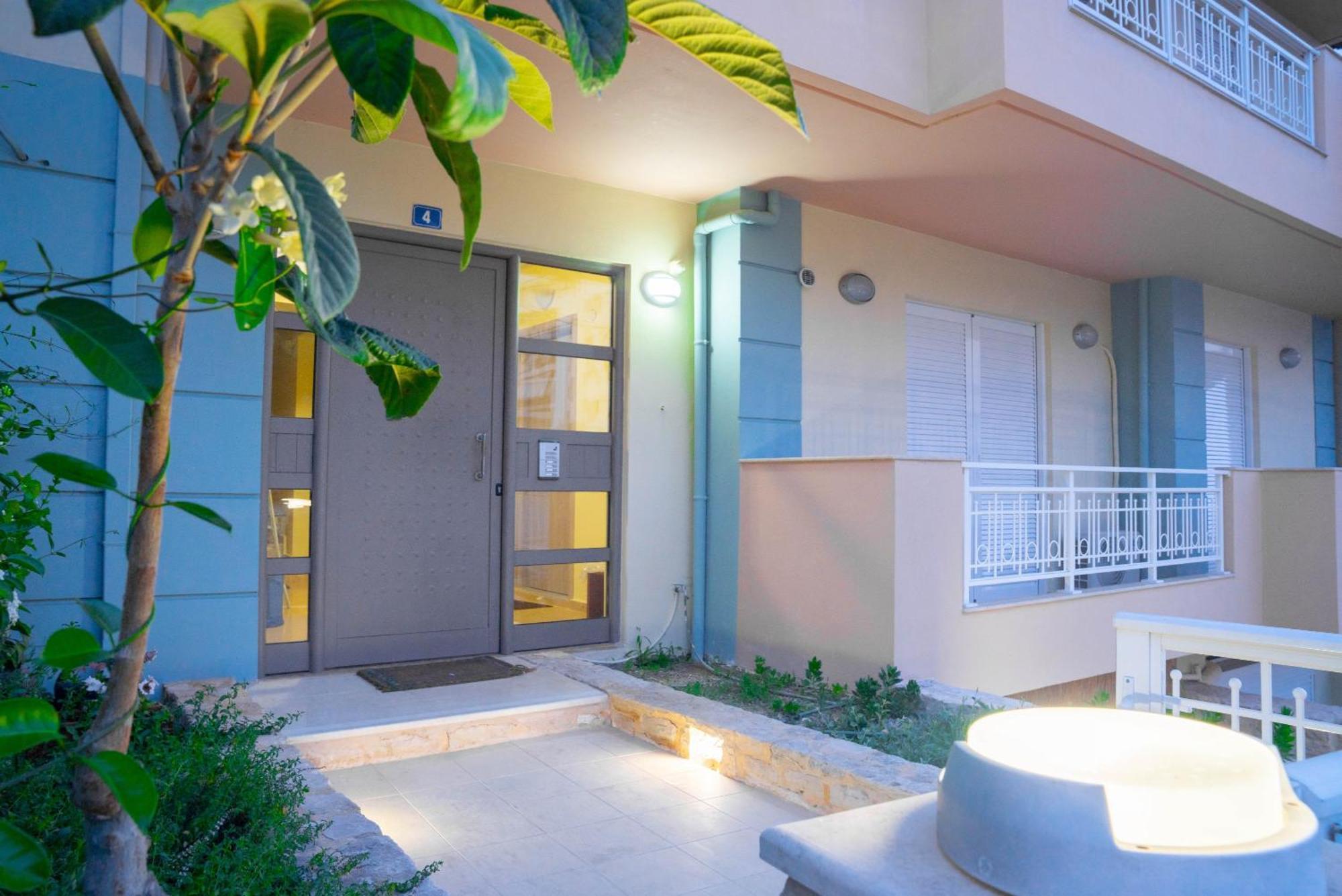 Nufaro Apartments - Rethymno City Center Buitenkant foto